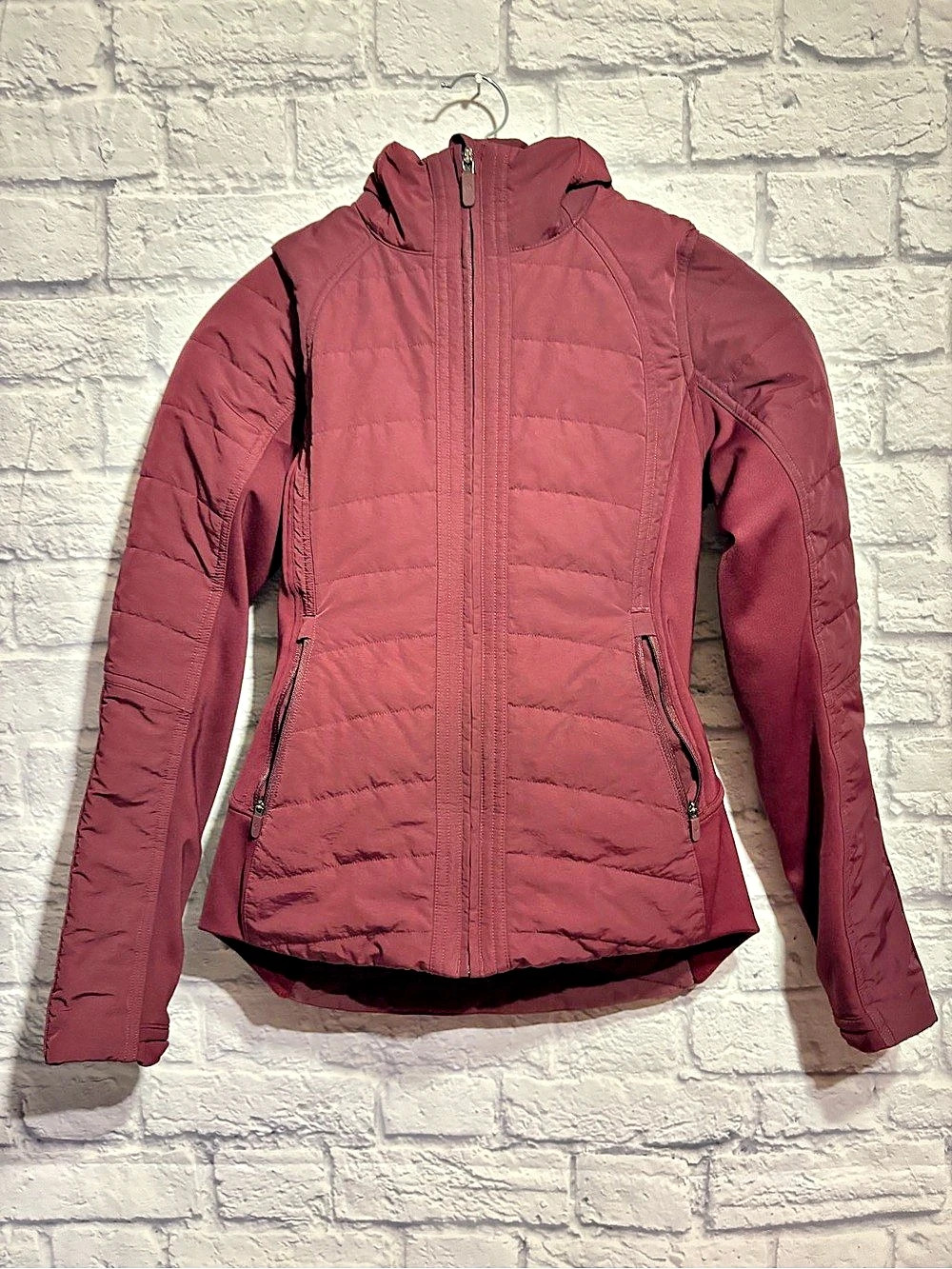 lululemon Another Mile Jacket Quilted Hooded Jacket in Purple Size 2